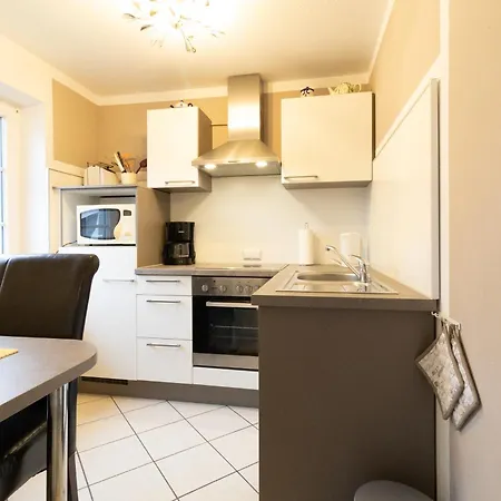 Apartment Haus Am Großbahnhof Whg. 2