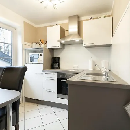 Apartment Haus Am Großbahnhof Whg. 2 *