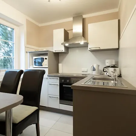 Apartment Haus Am Grossbahnhof Whg. 2 Binz