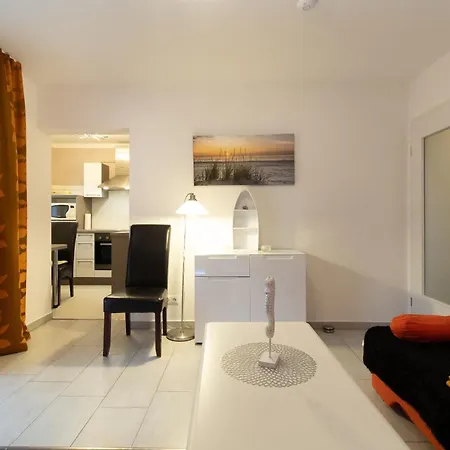 Haus Am Grossbahnhof Whg. 2 Binz