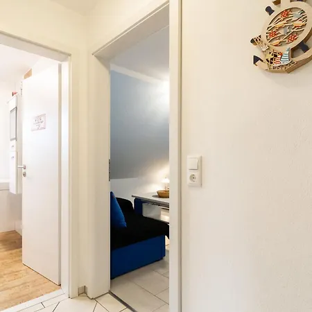 Apartment Haus Am Großbahnhof Whg. 2 *